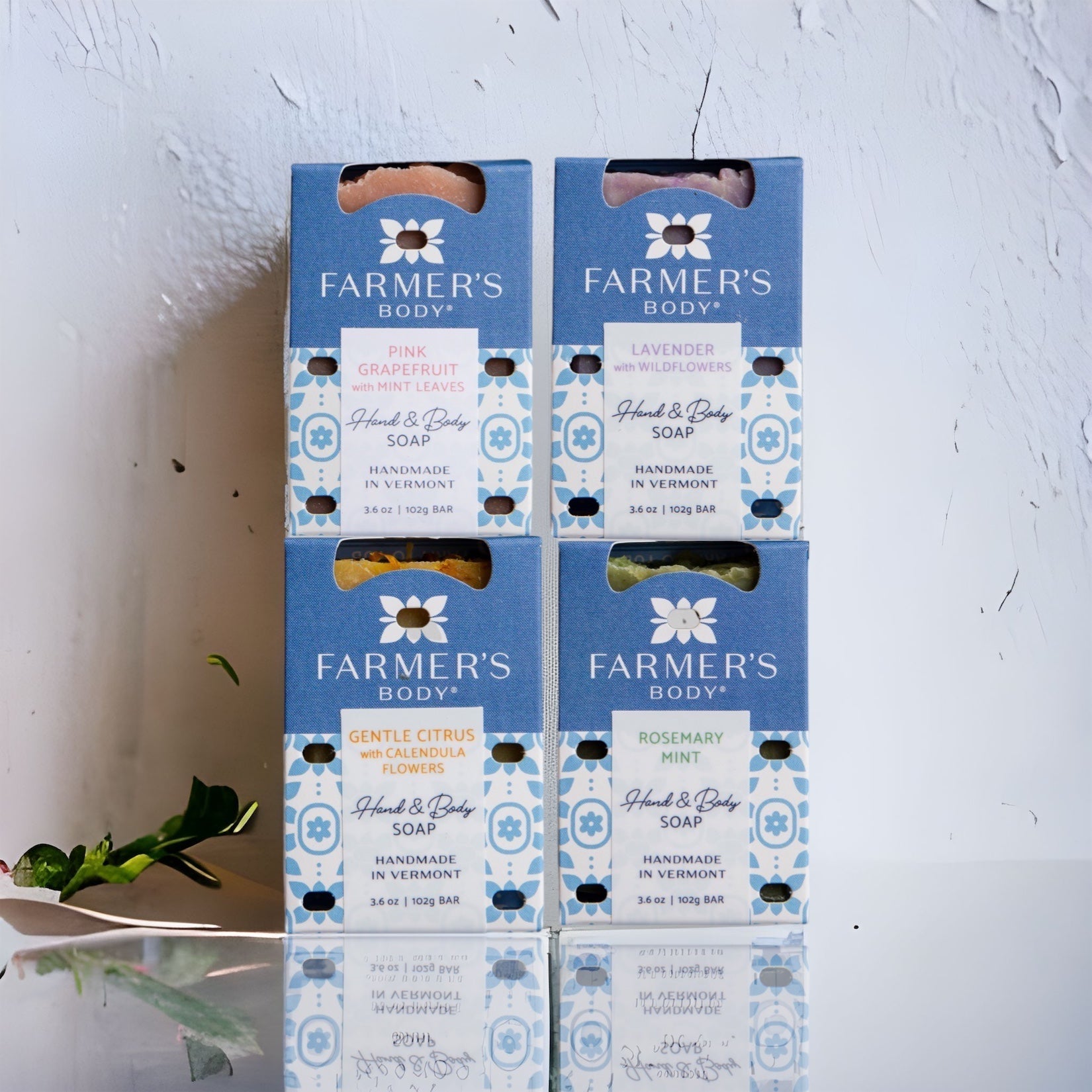 Pink Grapefruit with Mint Leaves Bar Soap Pink Grapefruit with Mint Leaves Bar Soap