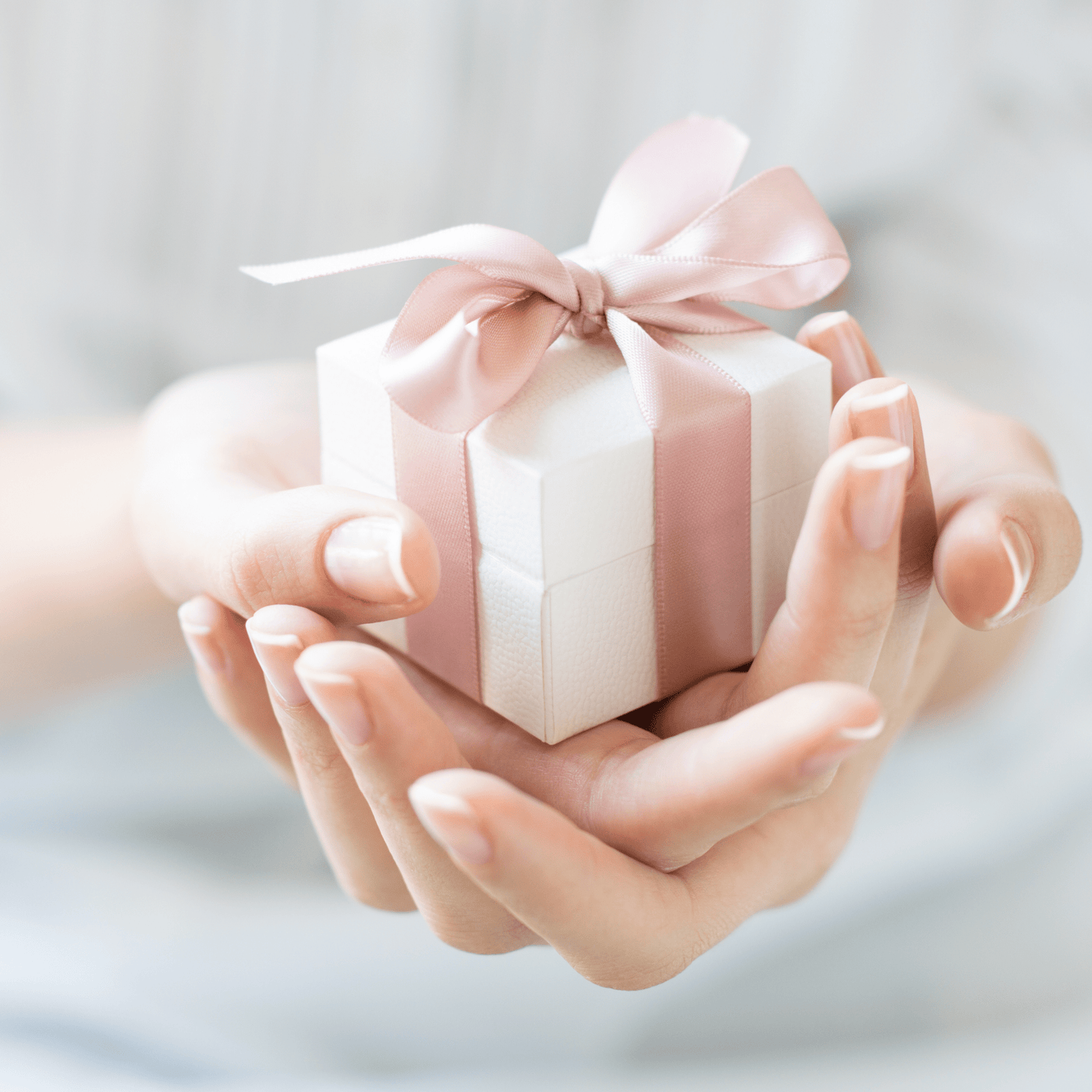 5 Gifts For Skincare Lovers